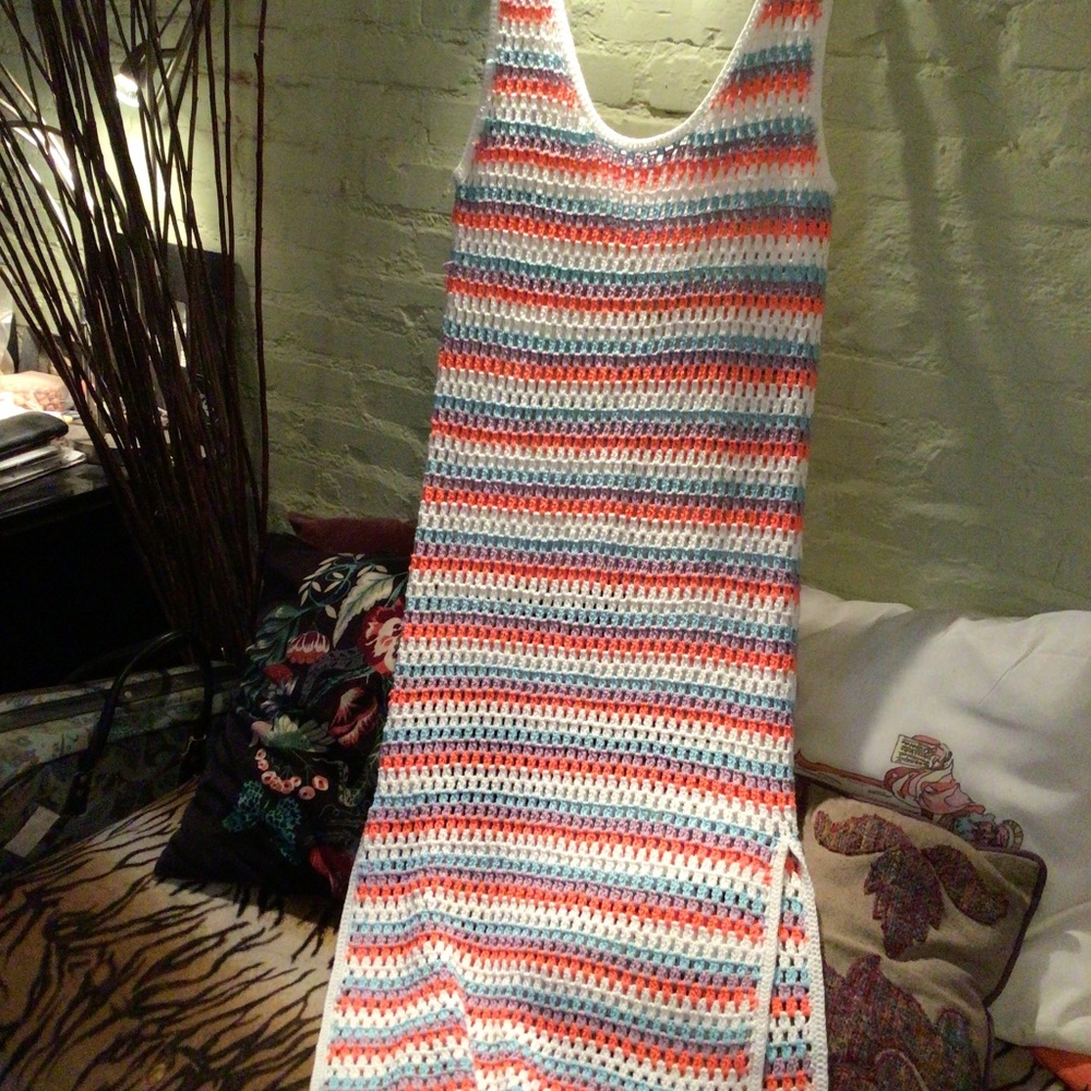 NEW! Self contrast maxi crochet dress